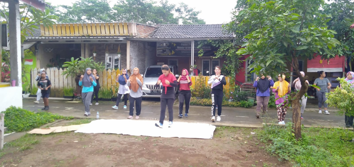 Senam Sehat di Kampung UMKM